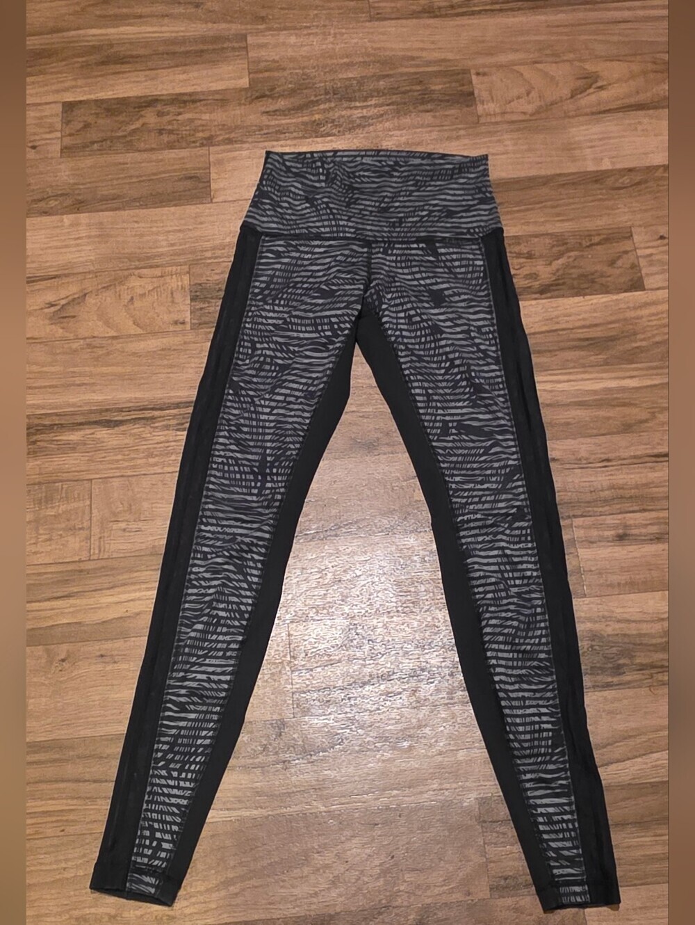 lululemon athletica Gray & Black Patterned High-Rise Leggings